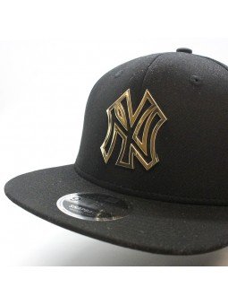 New Era Dark Grey New York Yankee Gold Metal Badge Logo 9Fifty Snapback Hat 