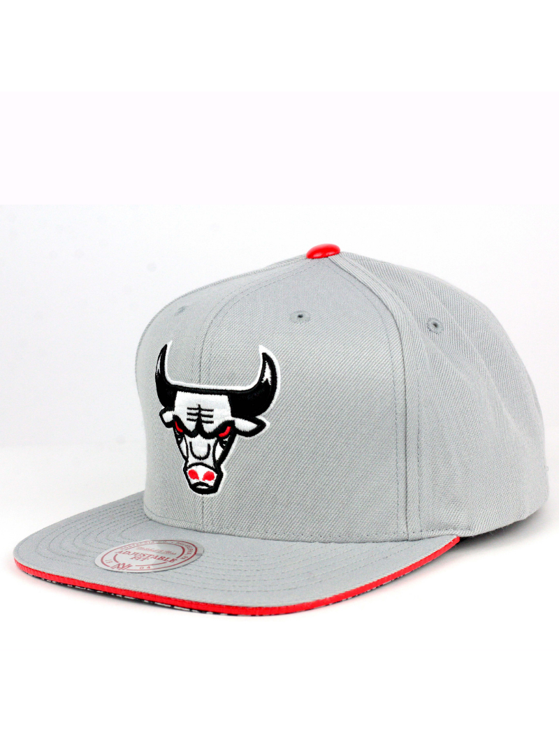 Mitchell & Ness Caps with 20% Discount | Top Hats (6)